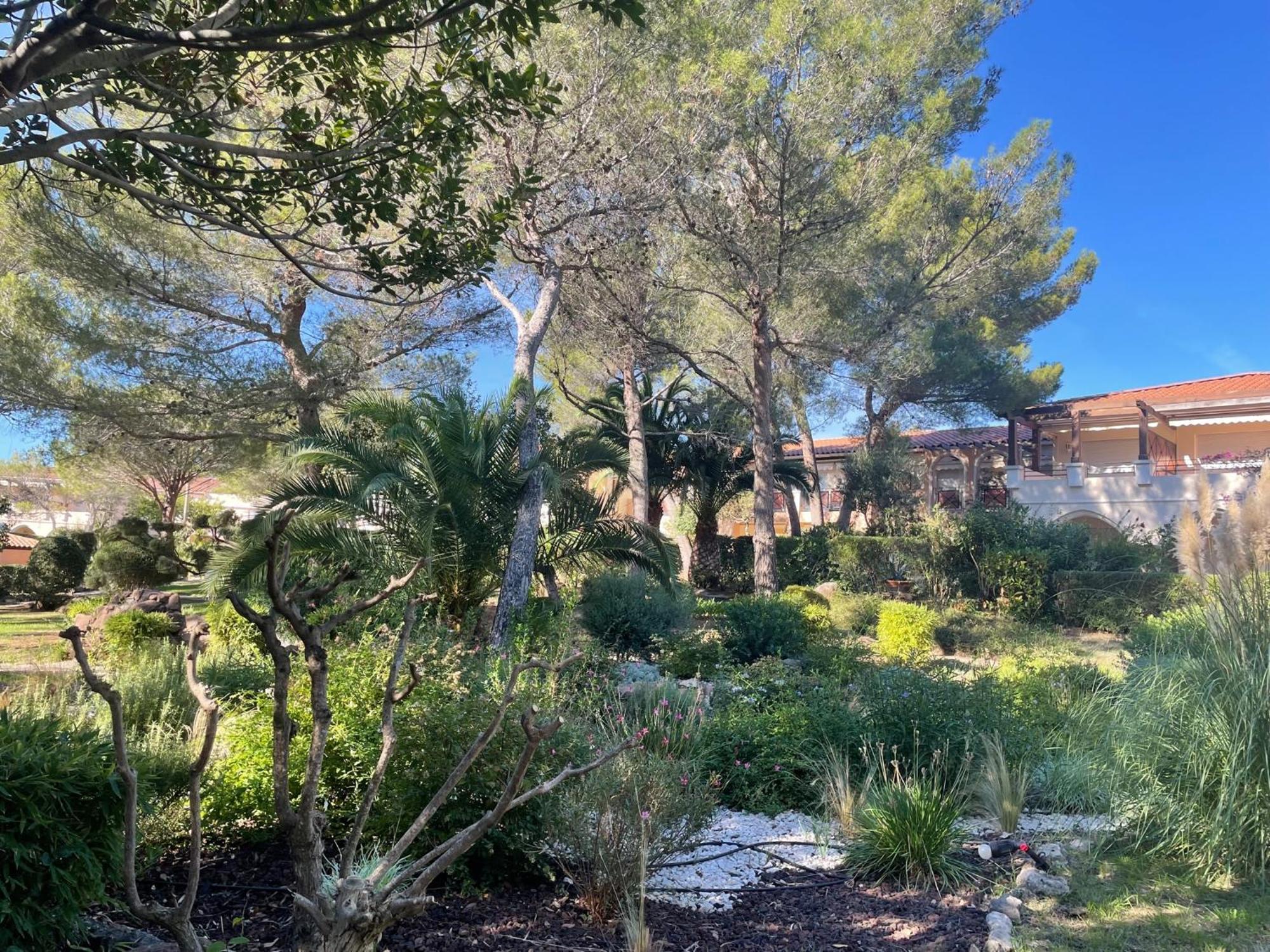 Apartment 2 Pieces Raphael Renove, Classe 4 Etoiles, 100 M Plages, Piscine, Tennis, Parc, Terrasse, Jardin Privatif