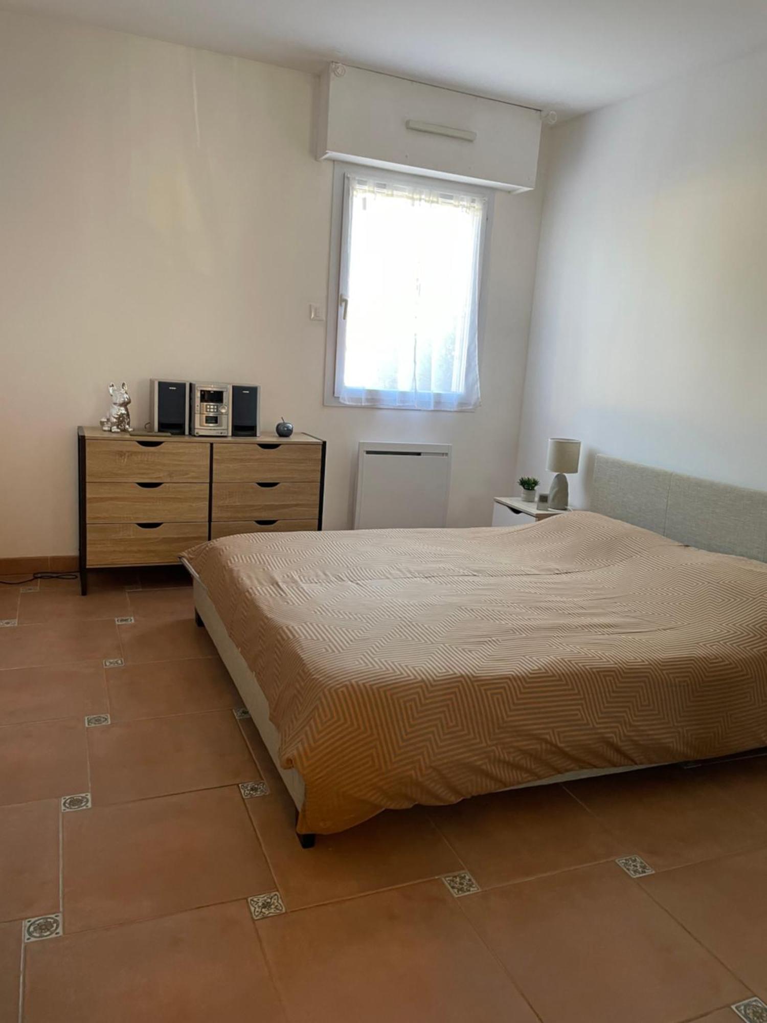 2 Pieces Raphael Renove, Classe 4 Etoiles, 100 M Plages, Piscine, Tennis, Parc, Terrasse, Jardin Privatif Apartment *